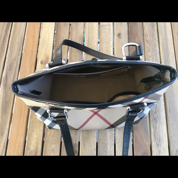 Burberry Classic Nova Check - Picture 15 of 16